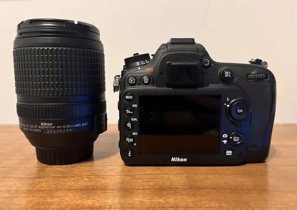 Cámara Nikon D7100 - 1500 Disparos